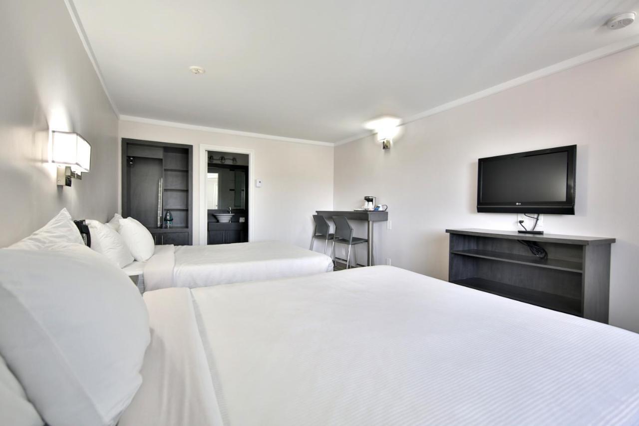 Motel Newstar Laval Esterno foto