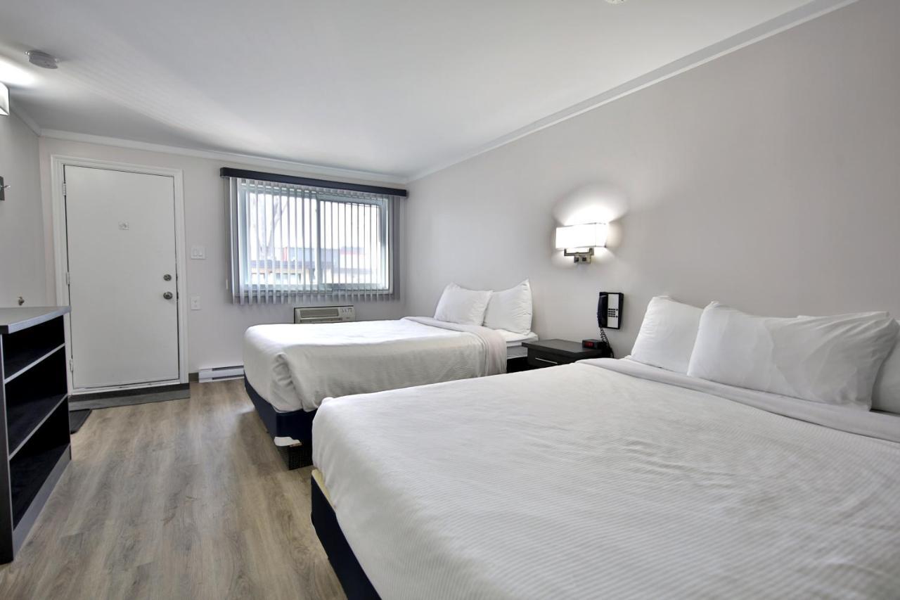 Motel Newstar Laval Esterno foto